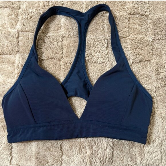 NWOT New Lululemon All Day Breeze Sports Yoga Bra Navy Blue Back Hook Size 2 - Picture 2 of 6